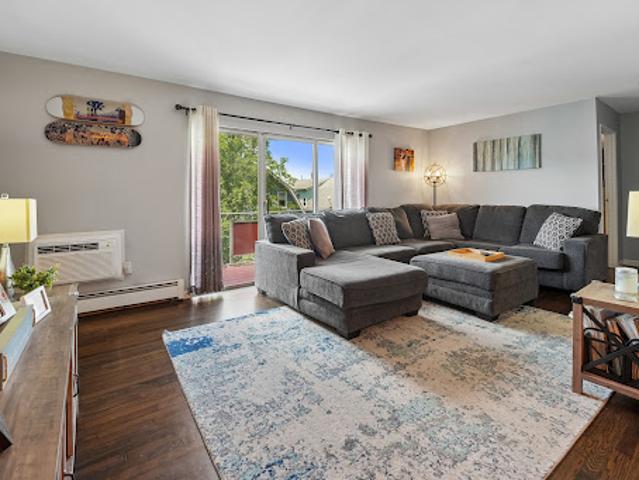 Apartment for sale in Bloomfield, New Jersey