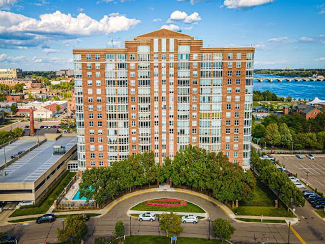 Apartment for sale in Detroit, Michigan