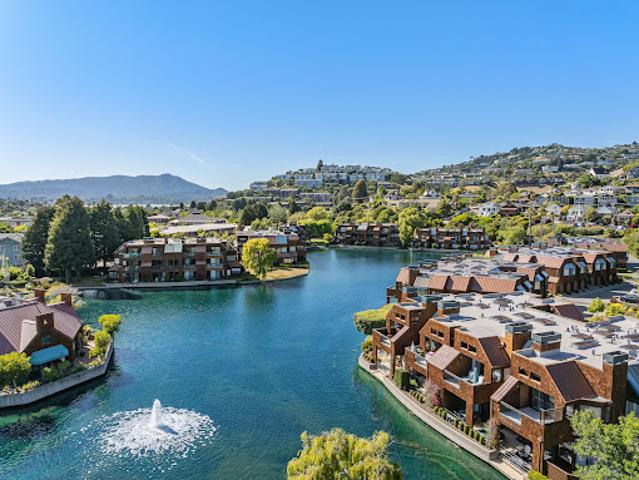 Apartment for sale in Belvedere Tiburon, California