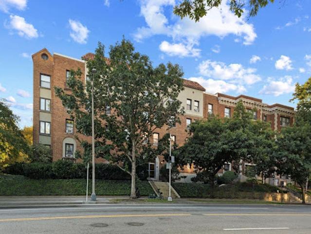 Apartment for sale in Washington, Washington DC
