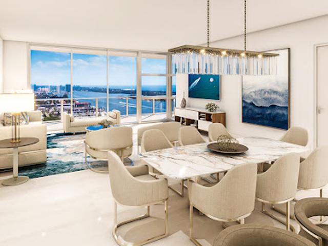 Apartment for sale in Lake Park