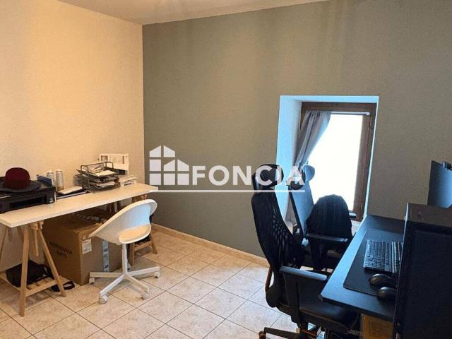 Appartement location à Pont-Saint-Esprit, Gard