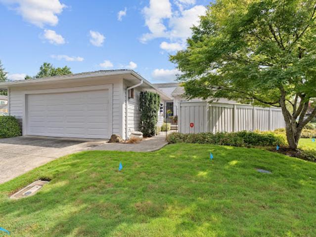 Apartment for sale in Oregonia
