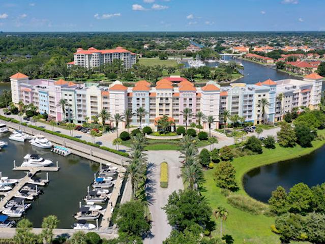 Apartment for sale in Palm Coast, Florida