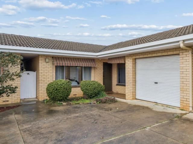 Apartment for rent in Daw Park, Adelaide