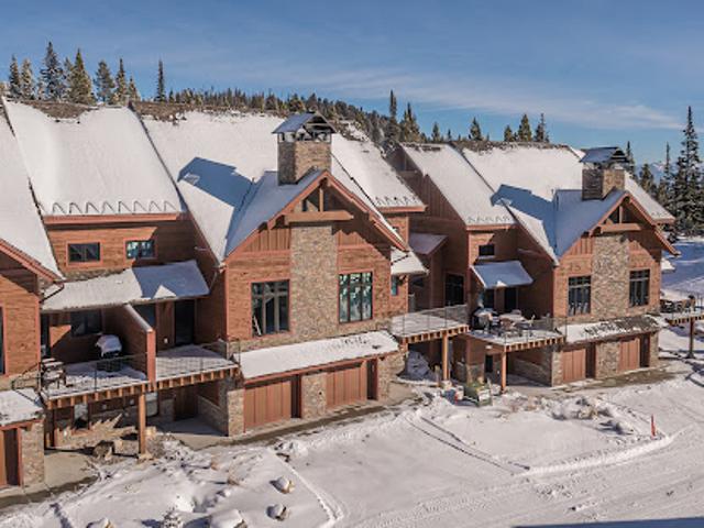 Apartment for sale in Big Sky, Montana