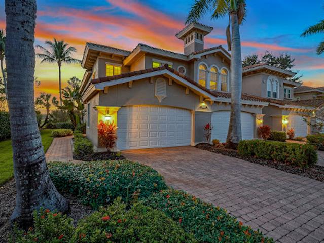 Apartment for sale in Naples, Florida