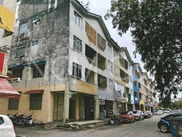 Apartment for sale in Malaka