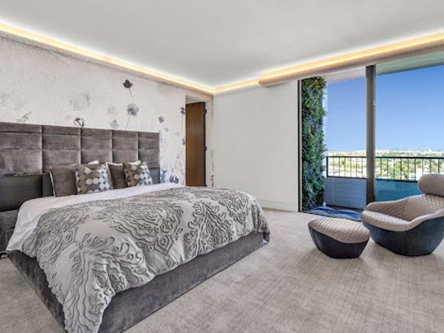 Apartment for sale in West Hollywood, California