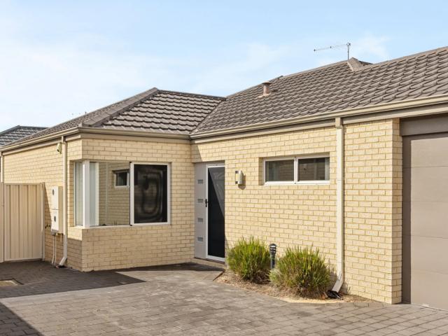 Apartment for rent in Hamilton Hill, Western Australia