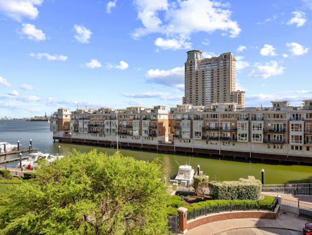 Apartment for sale in Gibsonton, Maryland
