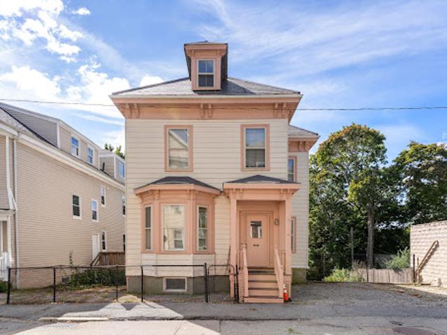 Apartment for sale in Boston, Massachusetts