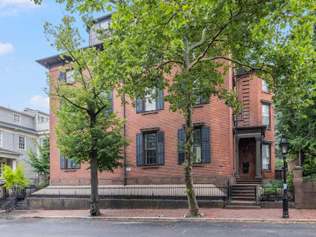 Apartment for sale in Providence, Rhode Island