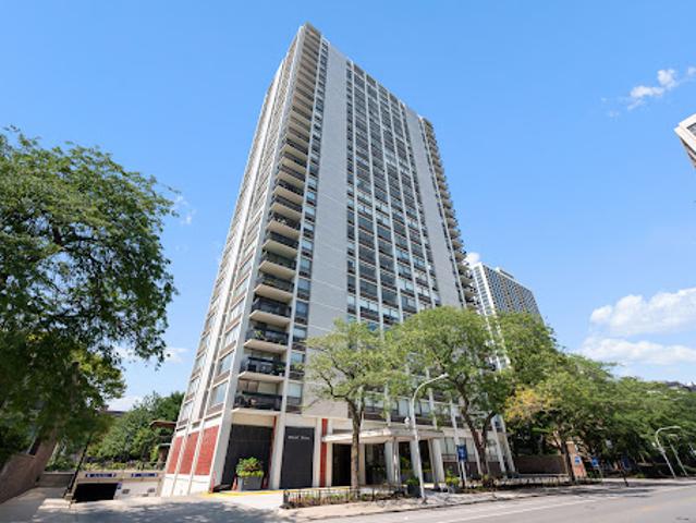 Apartment for sale in Chicago, Cook County