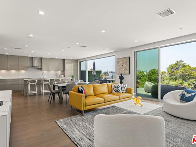 Apartment for sale in West Hollywood, California