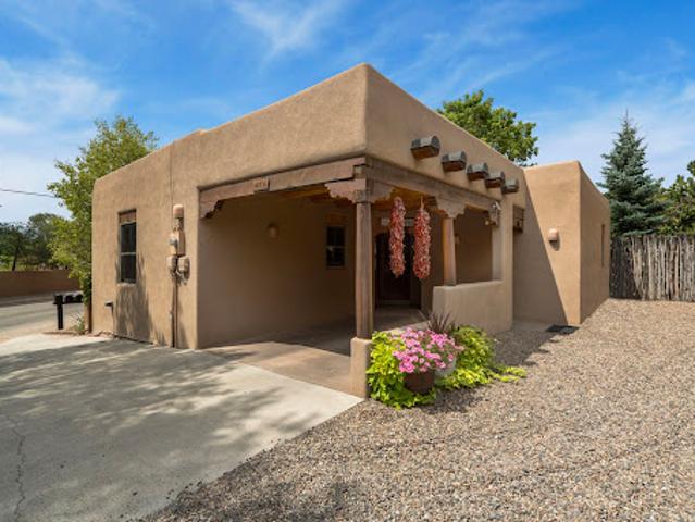 Apartment for sale in Santa Fe, New Mexico