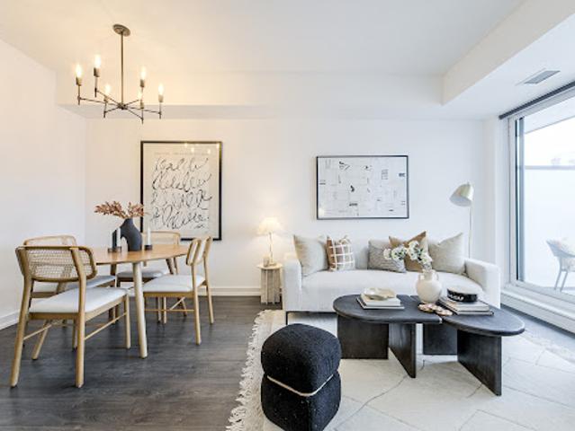 Apartment for sale in Woburn, Ontario