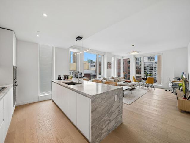 Apartment for sale in Hudson, New Jersey