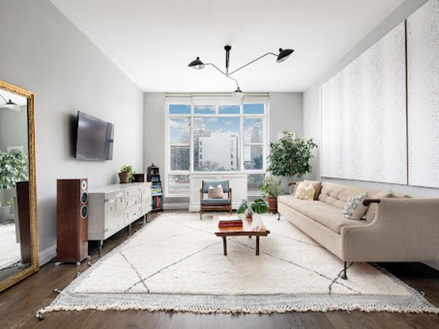 Apartment for sale in Arverne, New York