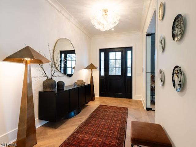 Apartment for sale in Rockleigh, Bergen County