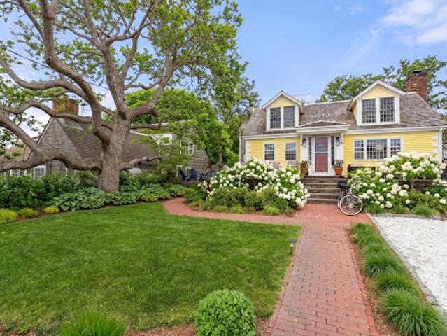 Apartment for sale in Provincetown, Massachusetts
