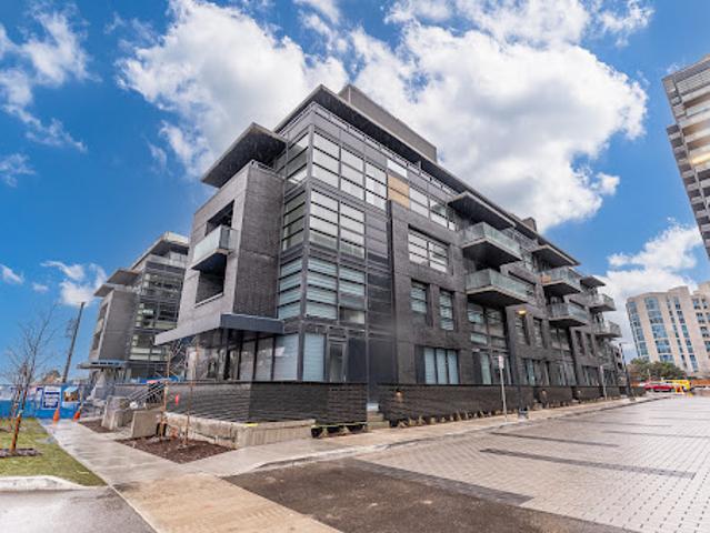 Apartment for sale in Whitby, Ontario