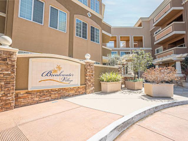 Apartment for sale in Redondo Beach