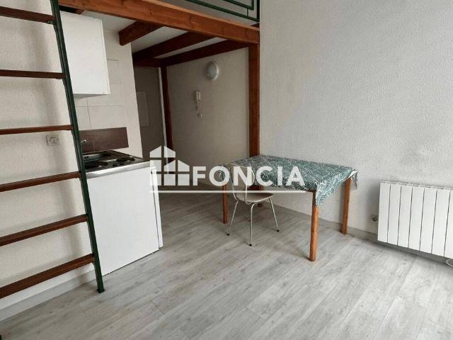 Studio location à Saint-Nicolas - République, Le Mans