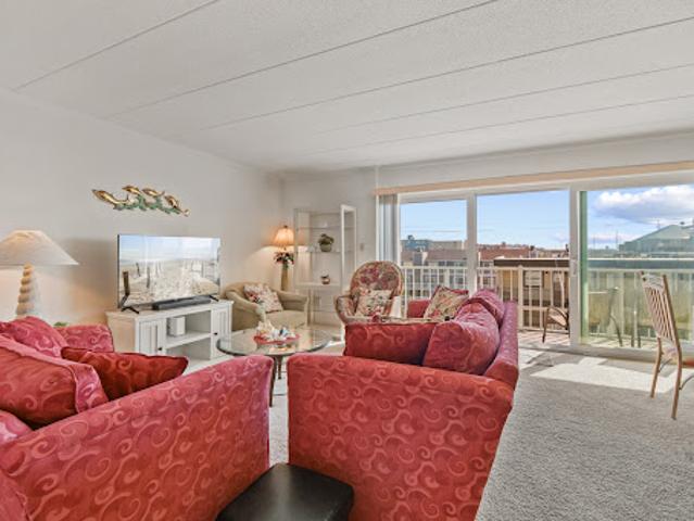 Apartment for sale in Ocean City, Maryland