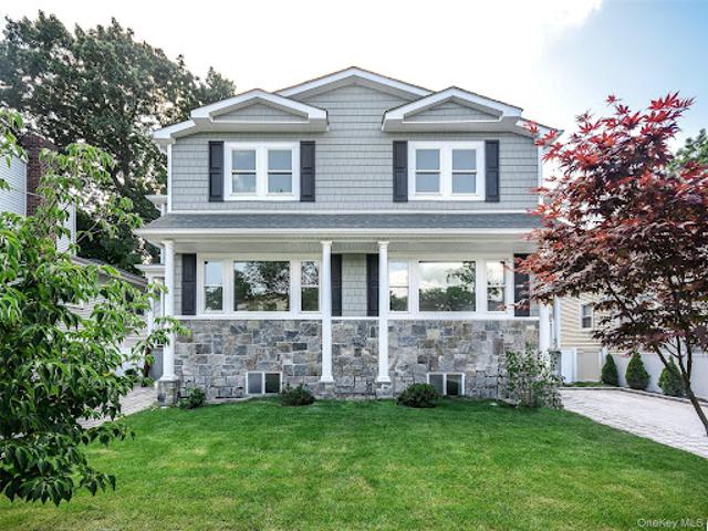 Apartment for rent in Nassau, New York