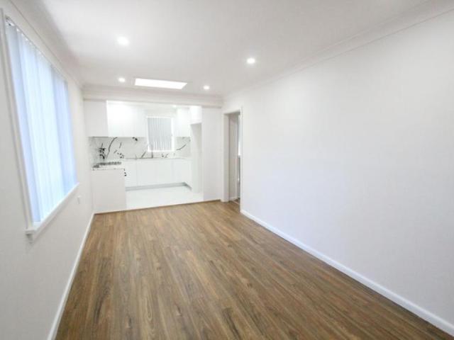 Apartment for sale in Busby, Liverpool City Council