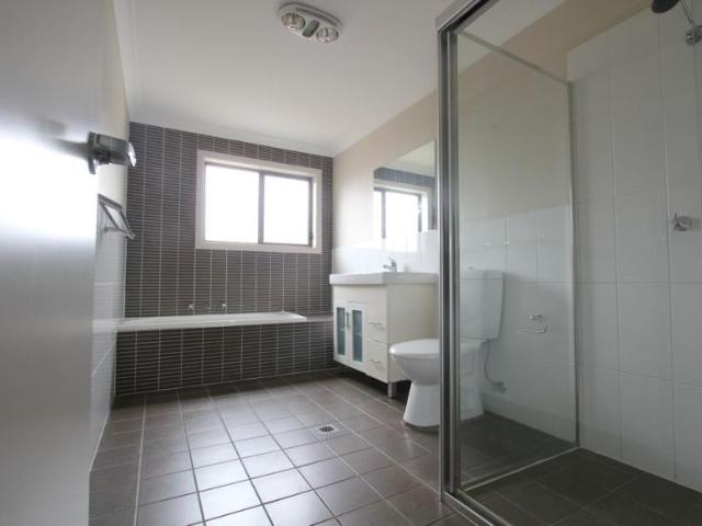 Apartment for rent in Casula, Liverpool City Council