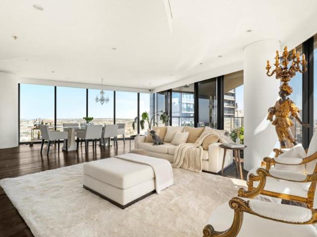 Apartment for sale in Docklands, Melbourne
