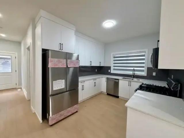 Apartment for rent in Wedgewood, Alberta