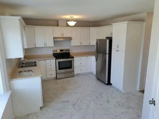 Apartment for rent in Wedgewood, Alberta