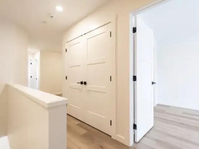 Apartment for rent in Wedgewood, Alberta