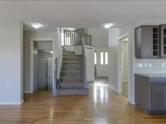 Apartment for rent in Wedgewood, Alberta