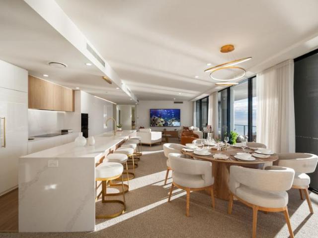 Apartment for sale in Surfers Paradise, Gold Coast City