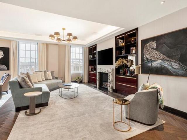 Apartment for sale in Marylebone, Greater London