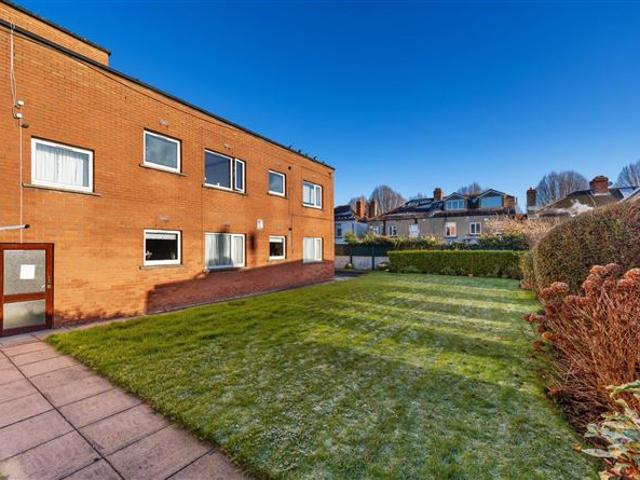 Apartment for sale in Bluebell, North Tipperary