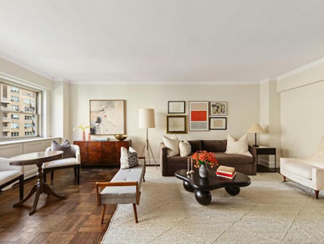 Apartment for sale in Arverne, New York