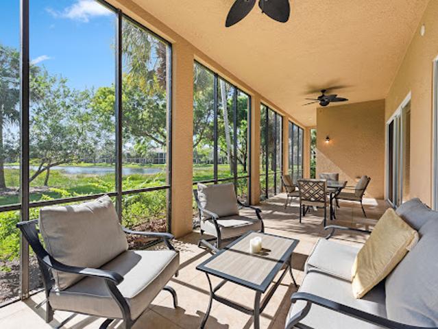 Apartment for sale in Naples, Florida