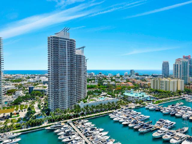 Apartment for sale in Miami Beach, Florida