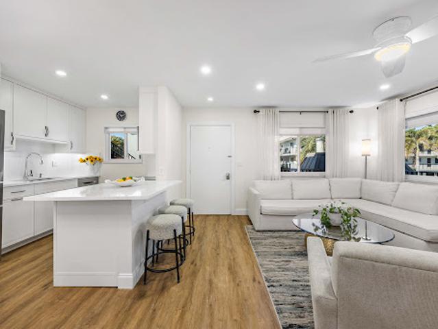 Apartment for sale in Naples, Florida
