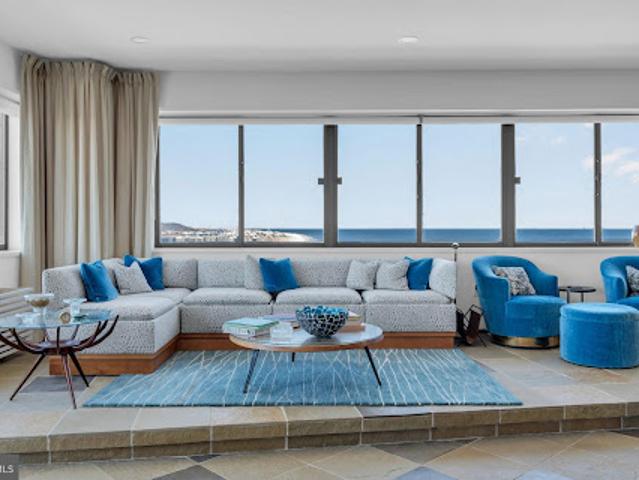 Apartment for sale in Monmouth, New Jersey