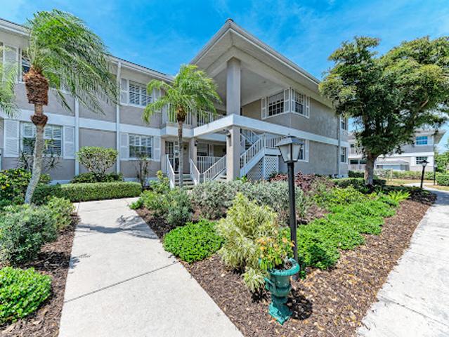 Apartment for sale in Bradenton, Florida