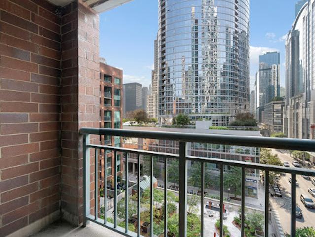 Apartment for sale in Chicago Park, Illinois