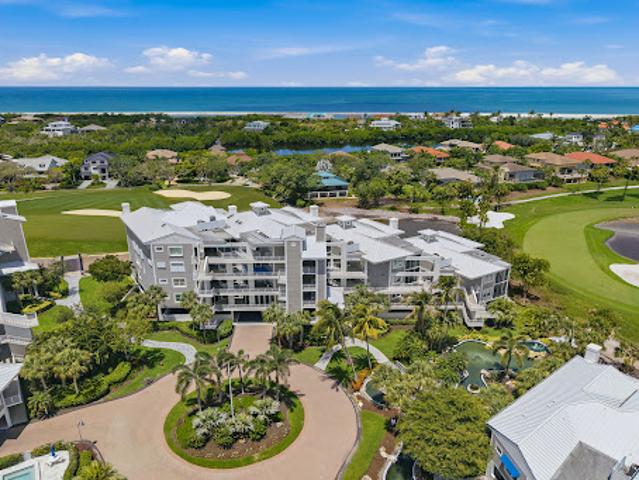 Apartment for sale in Marco Island, Florida