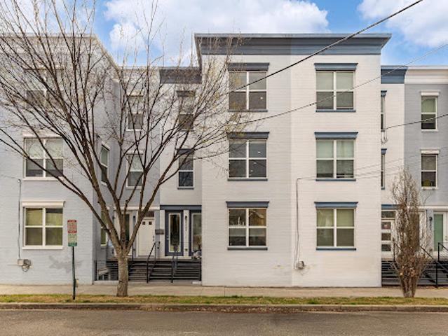Apartment for sale in Washington, Washington DC