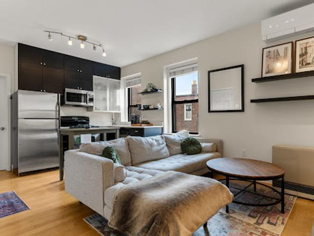 Apartment for sale in Boston, Suffolk County